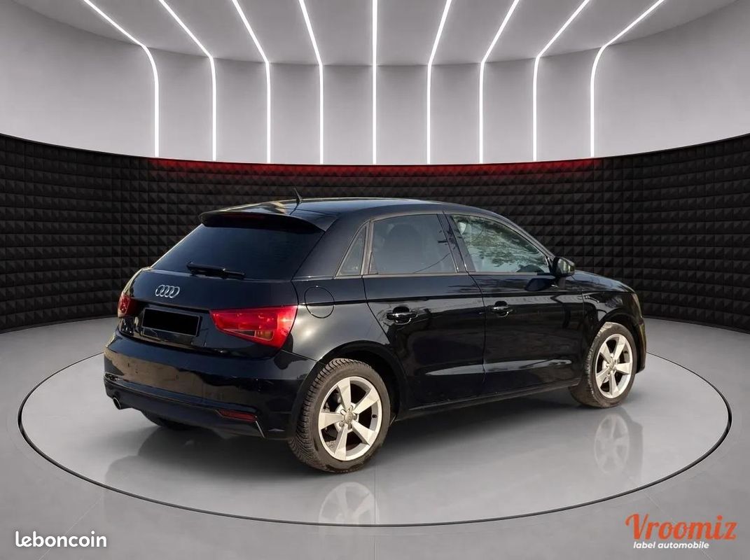 Audi A1 SPORTBACK 1.4 TDI 90 AMBIENTE (image 3)