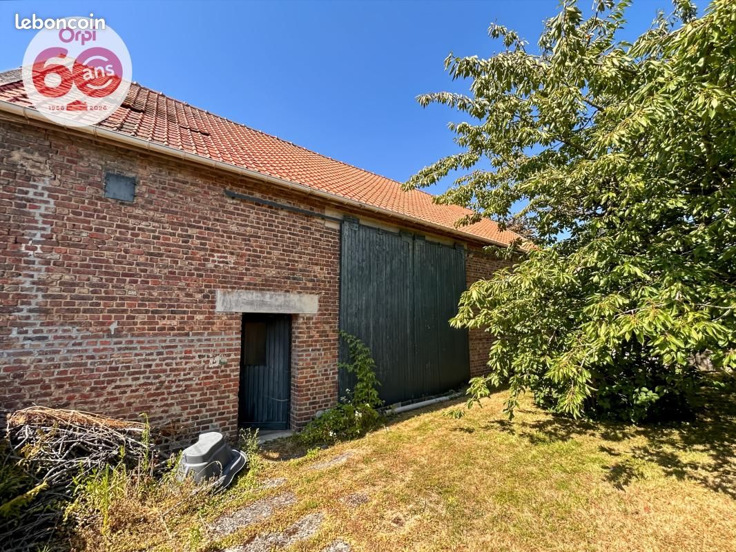Maison 1 pièce 104 m² · à Écoust-Saint-Mein · 104 m² · 66 000 €