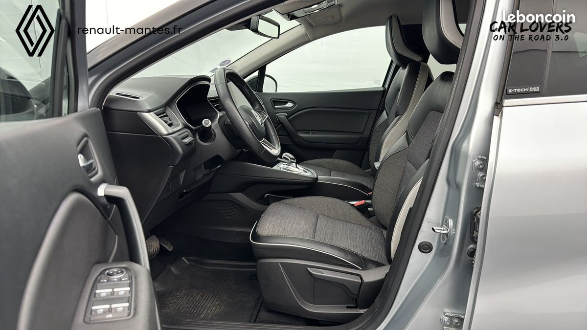 RENAULT Captur E-Tech Plug-in 160 Intens (image 13)