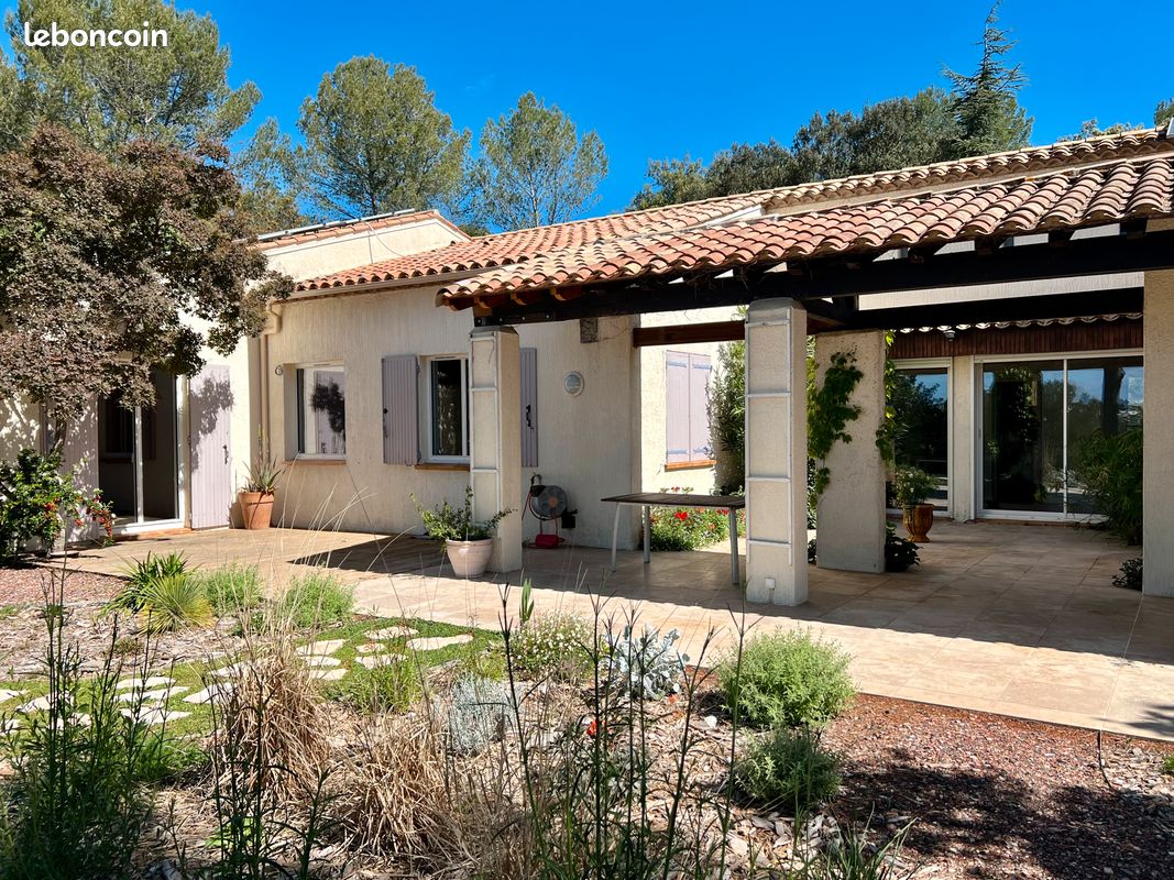 Maison 6 pièces 166 m² · à Saint-Gély-du-Fesc · 166 m² · 2 145 €/mois