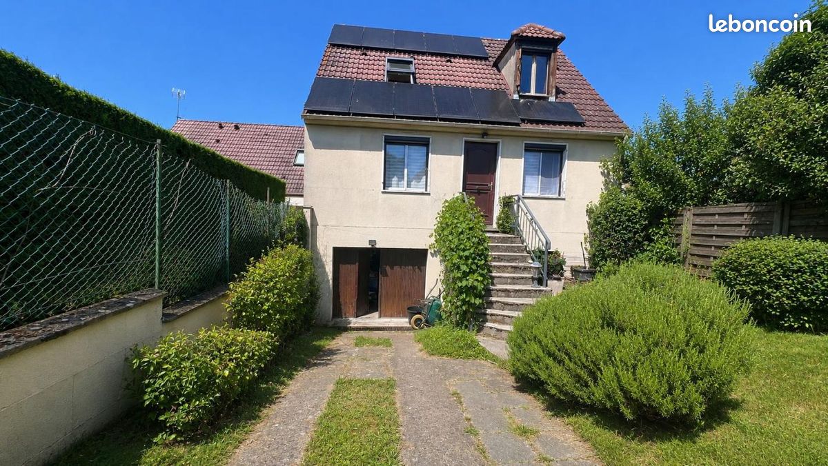 Maison 5 pièces 89 m² · à Ormoy · 89 m² · 310 000 €