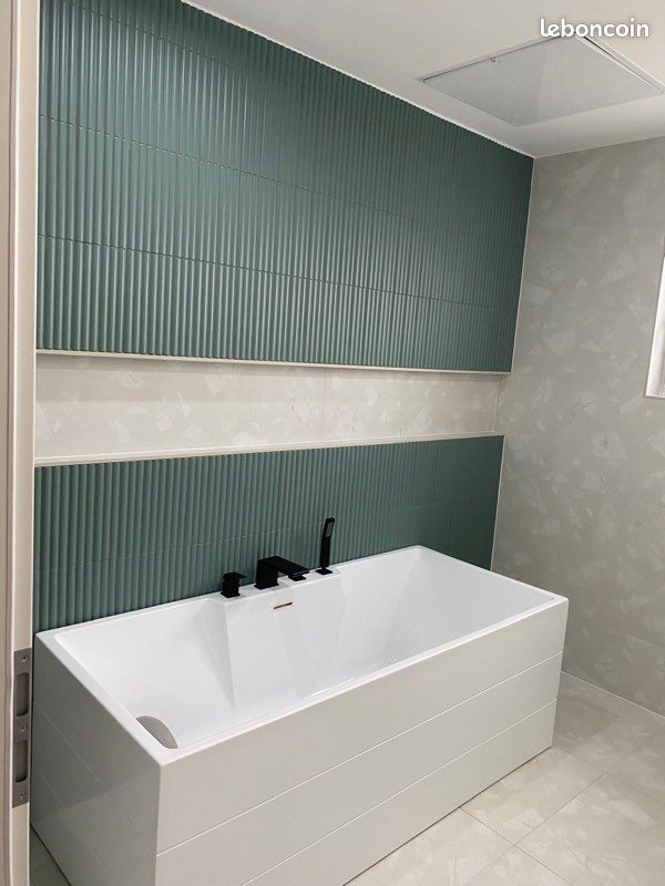 Maison contemporaine avec piscine (image 16)