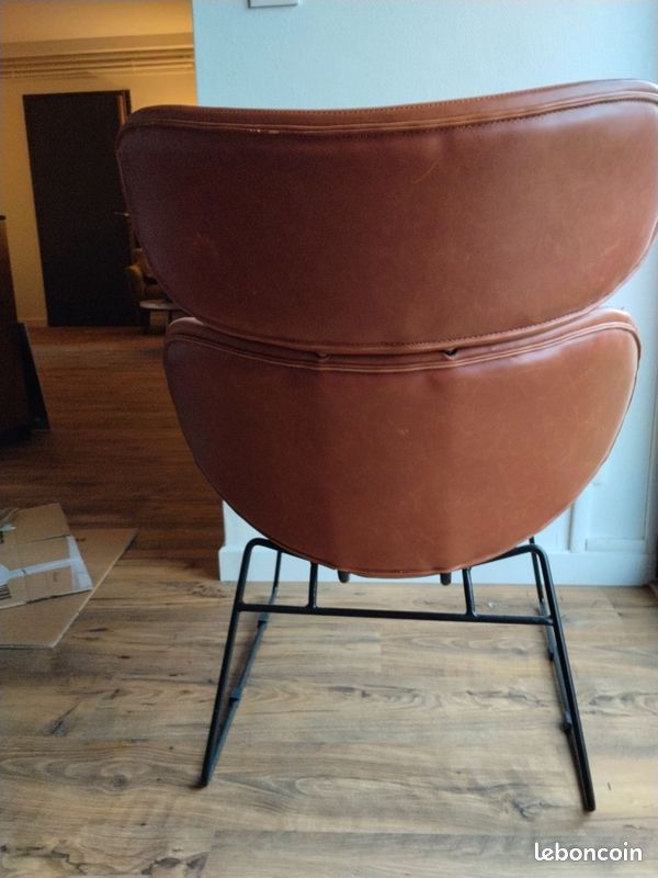 Fauteuil salon simili cuir design (image 4)
