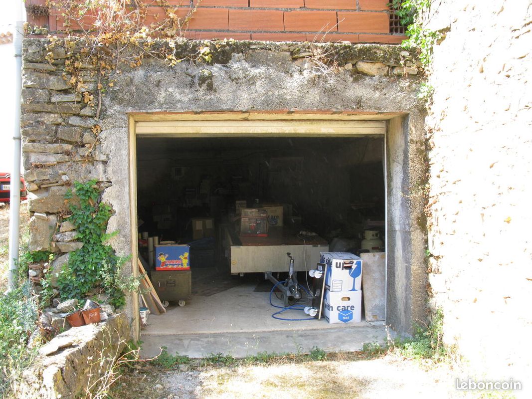 Maison 9 pièces 111 m² · à Bize-Minervois · 111 m² · 225 000 €