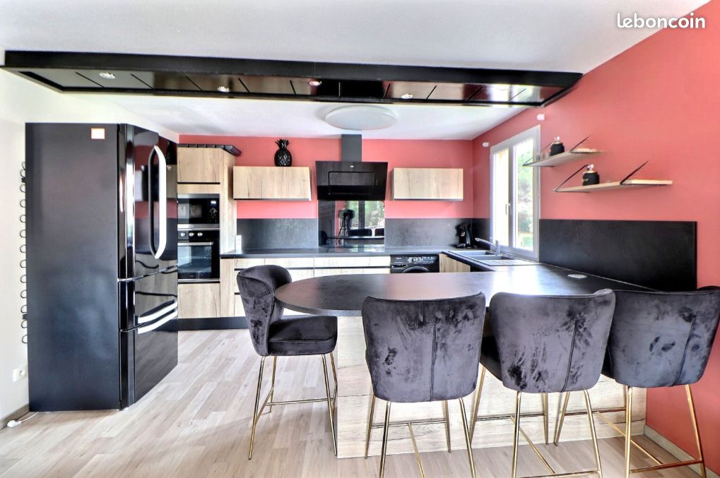 Appartement 3 pièces 65 m² · à Fréjus · 65 m² · 262 000 €