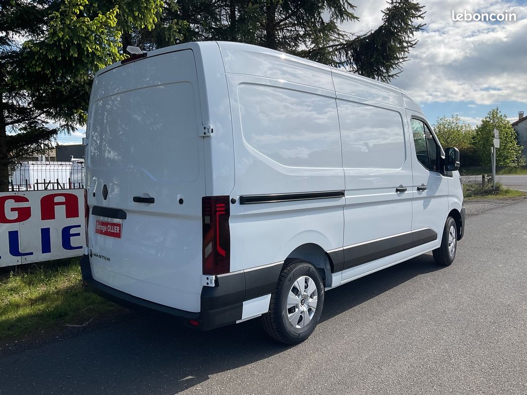 RENAULT Master IV L2H2 FWD ADVANCE 3T5 blue dci 150 (image 5)