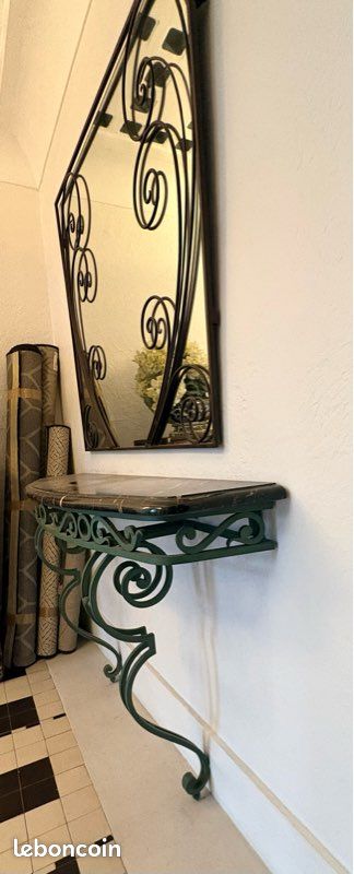 Console Art Déco en fer forgé avec marbre clair et miroir