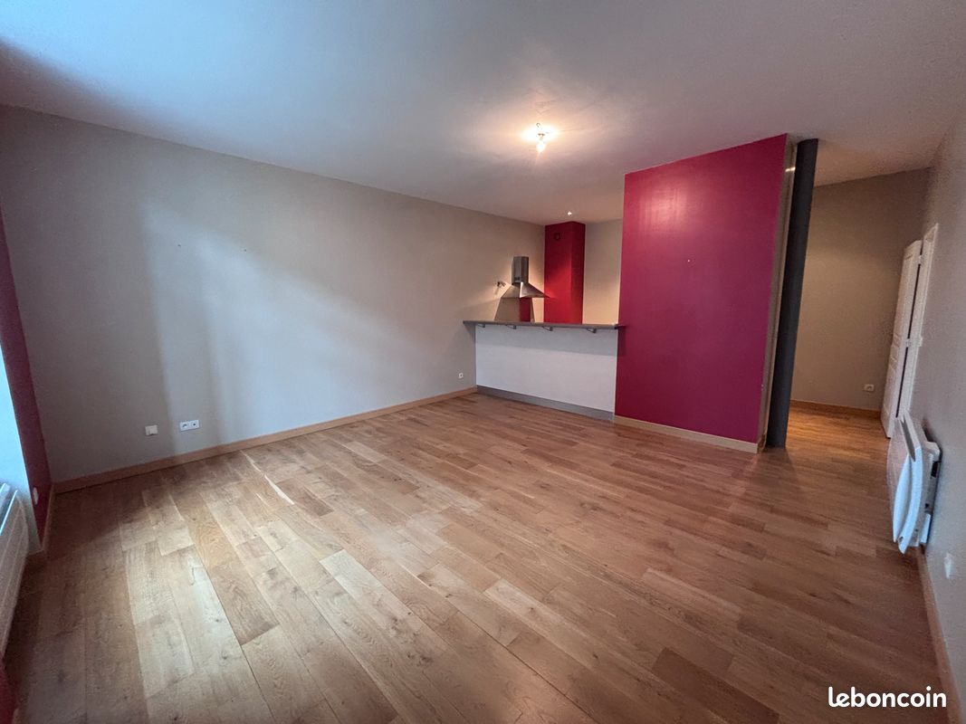 Appartement 3 pièces 81 m² · à Blois · 81 m² · 850 €/mois