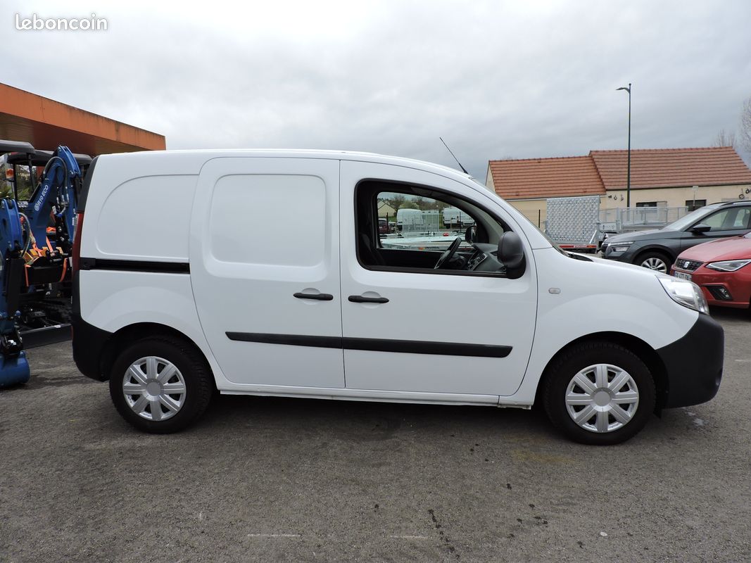 RENAULT KANGOO Express 1.5 DCI 80ch EXTRA RLINK / 1ère main / 7458 HT (image 4)
