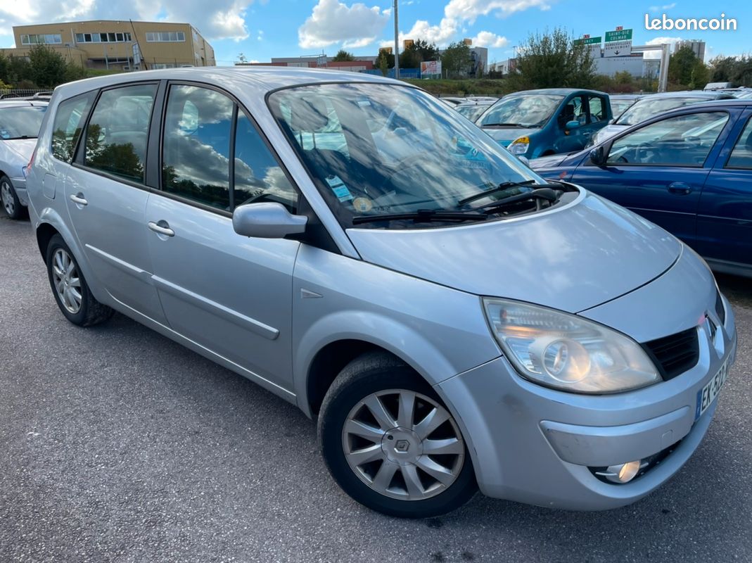 Renault Grand Scenic 2 Ph.2 1.9L Dci 130 Cv Dynamique Du 04/2008 (image 2)