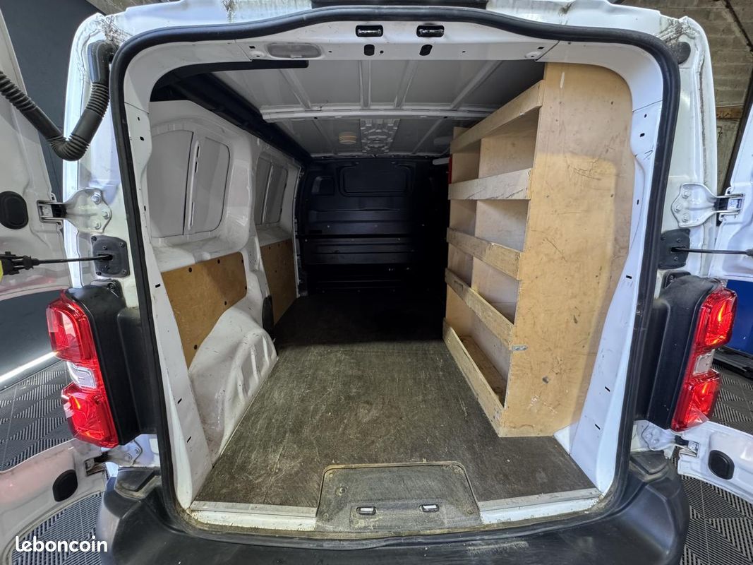 CITROEN JUMPY III TAILLE M BLUEHDI 95 ch CONFORT (image 24)