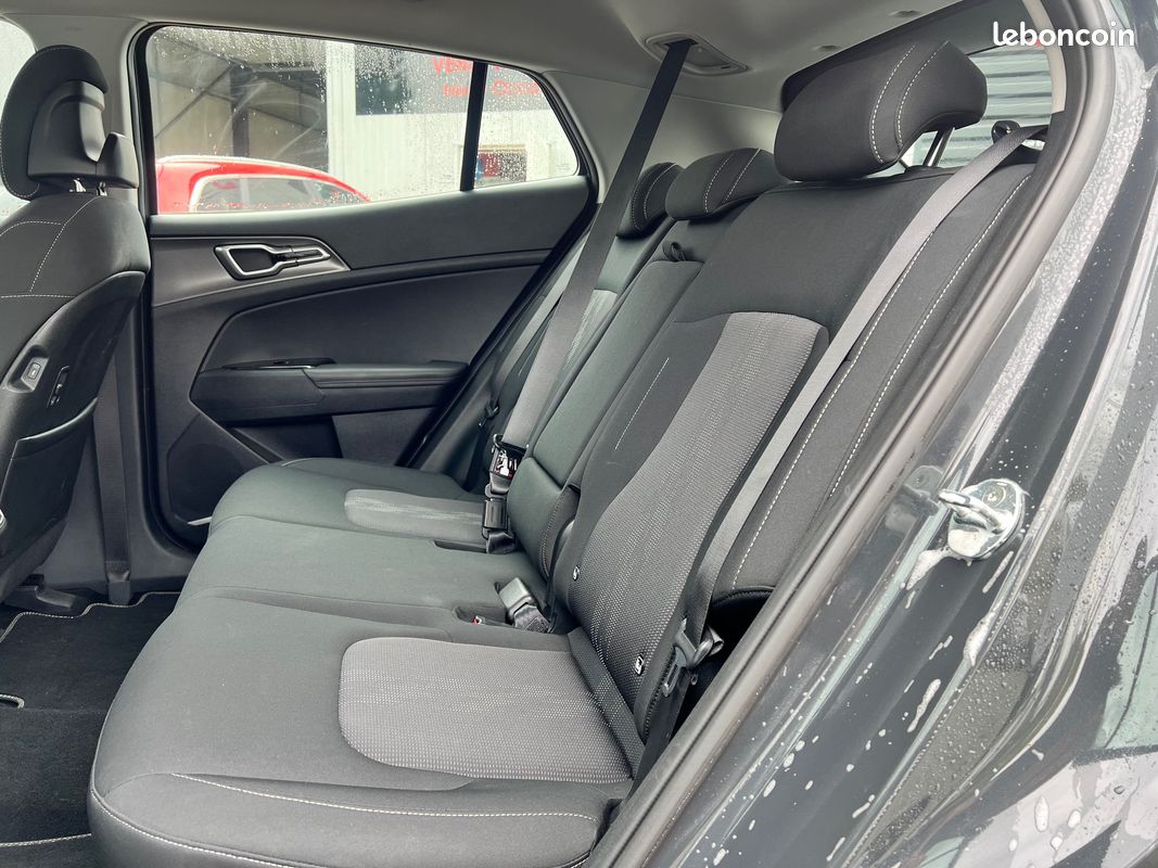 KIA Sportage 1.6 T-GDI 265 PHEV AUTO 4WD ACTIVE (image 5)