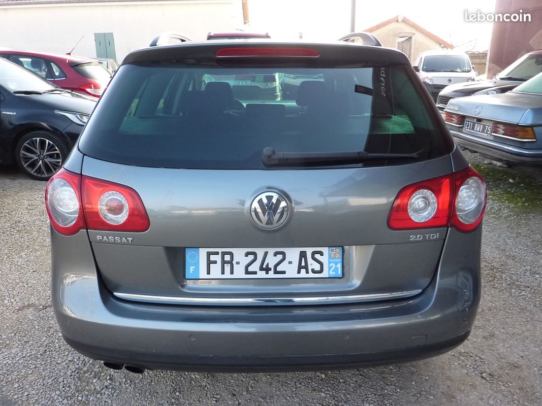 Volkswagen PASSAT SW 2.0 TDI 140CH CONFORTLINE DSG6 (image 5)