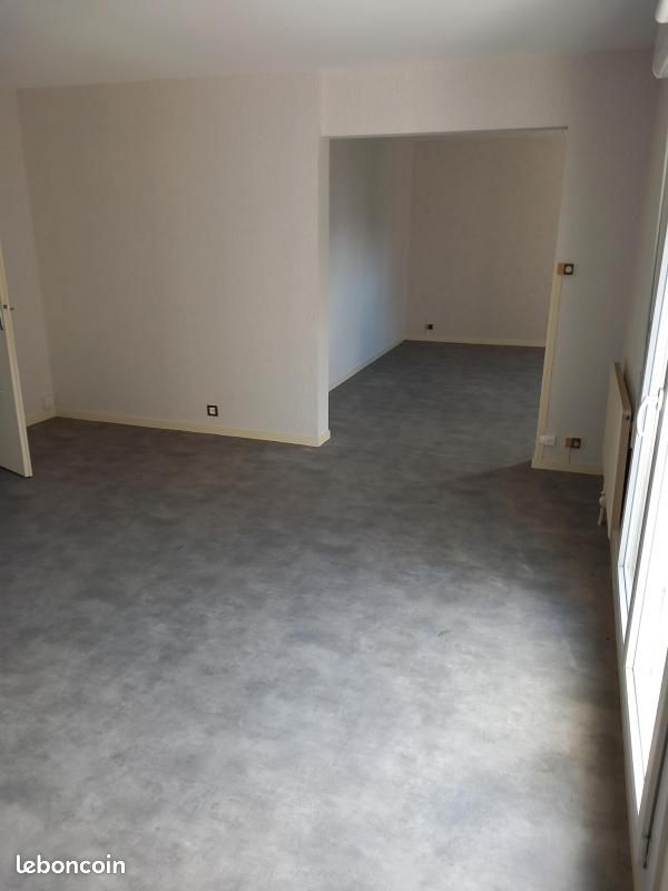 Appartement a louer montceau-les-mines - 4 pièce(s) - 86 m2 - Surfyn