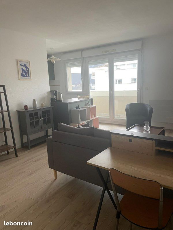 Appartement 2 pièces 48 m² · à Bordeaux · 48 m² · 975 €/mois