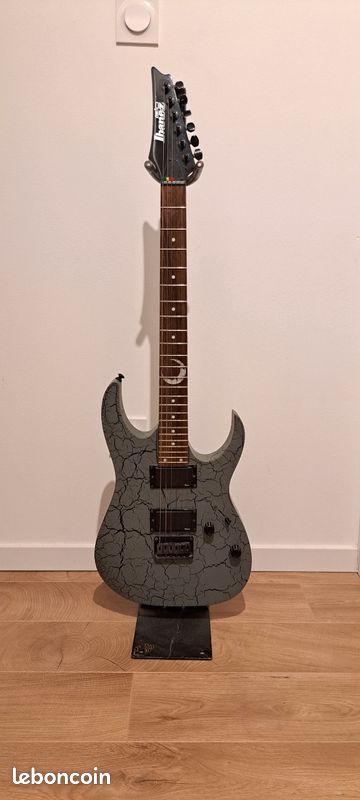 Guitare électrique Ibanez GIO (image 1)