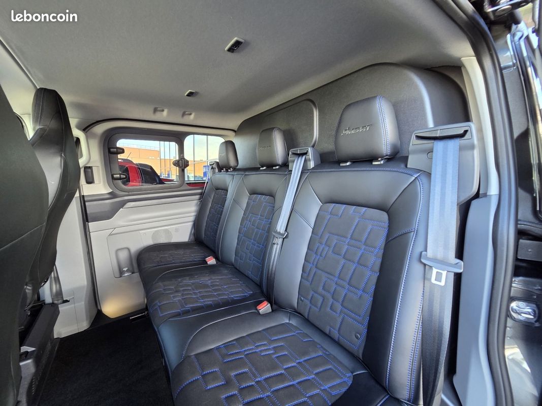 Ford Transit Custom (2) 320 L2H1 2.0 EcoBlue 170 MS-RT CA AUTO (image 10)