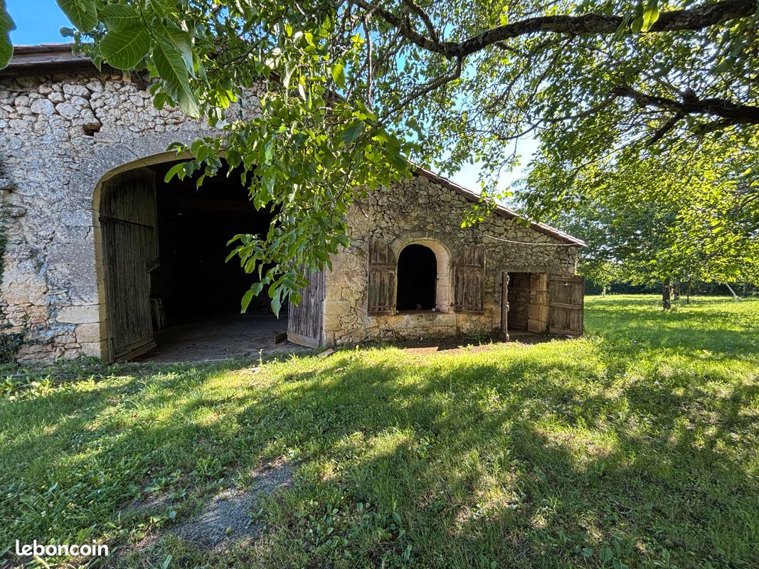 Maison 3 pièces 138 m² · à Romagne · 138 m² · 85 000 €