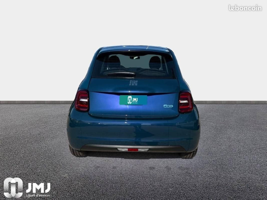 Fiat 500 500e Berline e 95 ch Pack Tech (image 3)