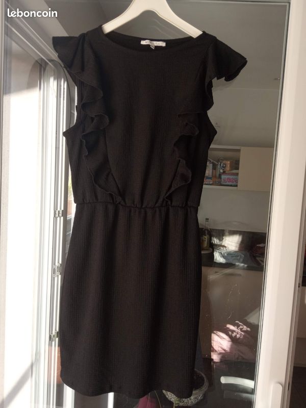 Petite robe noire été (image 1)