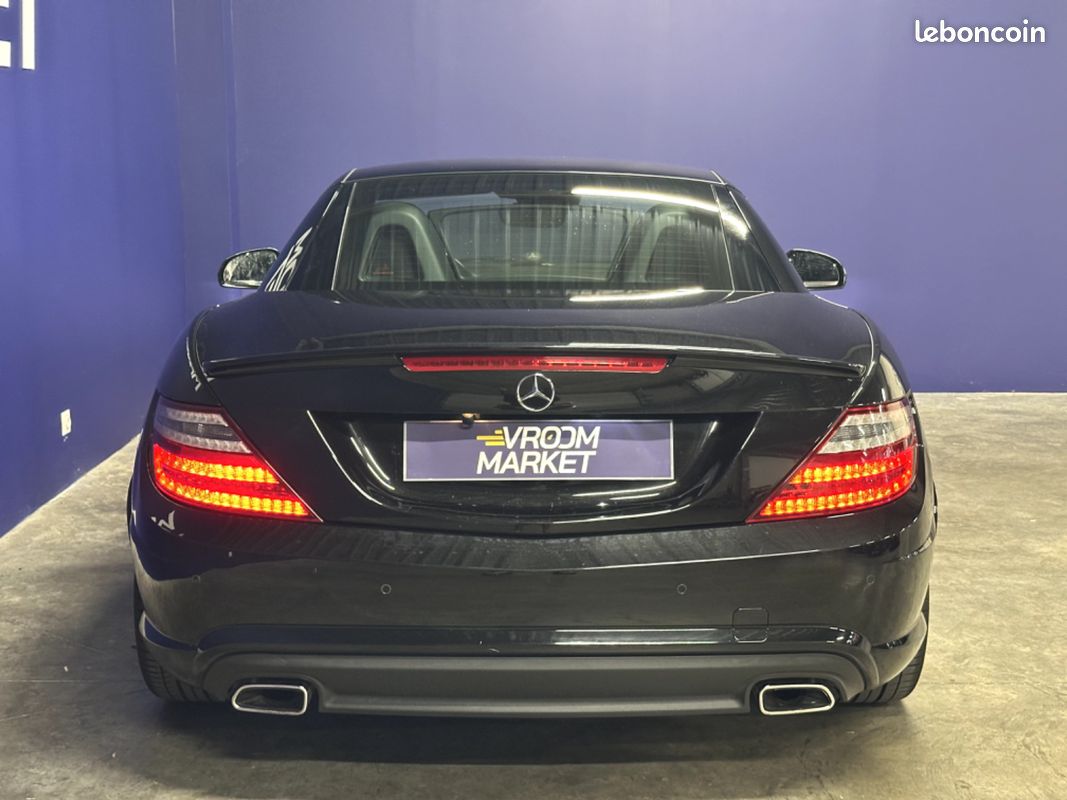 MERCEDES-BENZ Classe SLK 1.8 204ch AMG Line - Sièges chauffants et ventilés - Caméra de recul - Suivi Complet (image 7)