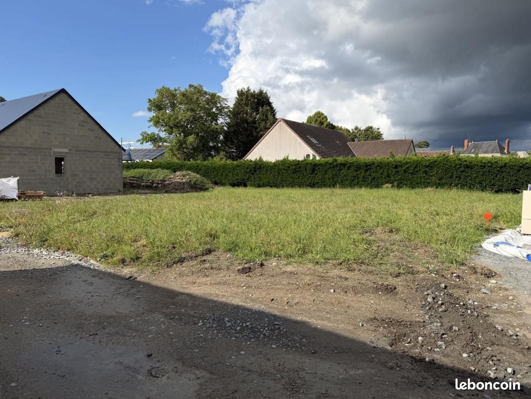 Terrain 472 m² Ambillou · 57 500 €