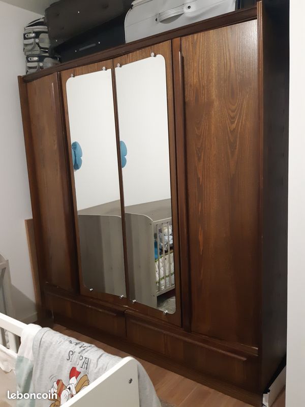 Armoire en chêne (image 1)