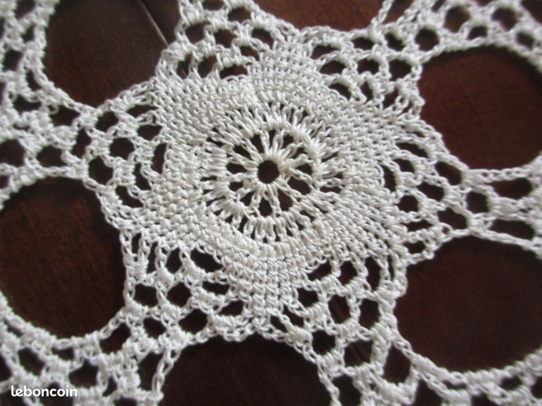 Napperons ronds crochet (image 5)