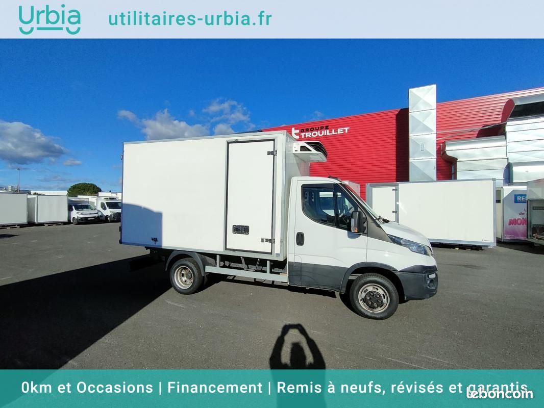 Iveco Daily CHASSIS CABINE FRIGO OPTION HAYON - 12M3 140 CV RJ CAISSE CAZAUX GROUPE CARRIER XARIO... (image 1)