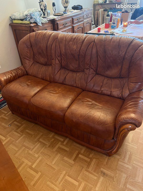 Canapé cuir convertible (image 1)