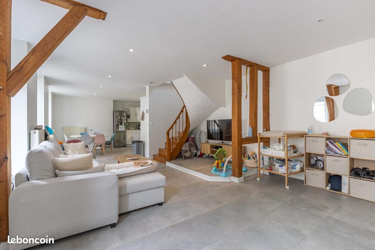 Immeuble 6 pièces 160 m² · à Romorantin-Lanthenay · 160 m² · 189 000 €