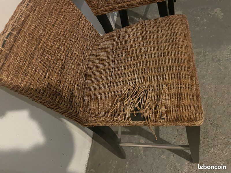 Chaise haute à remettre en état (image 4)