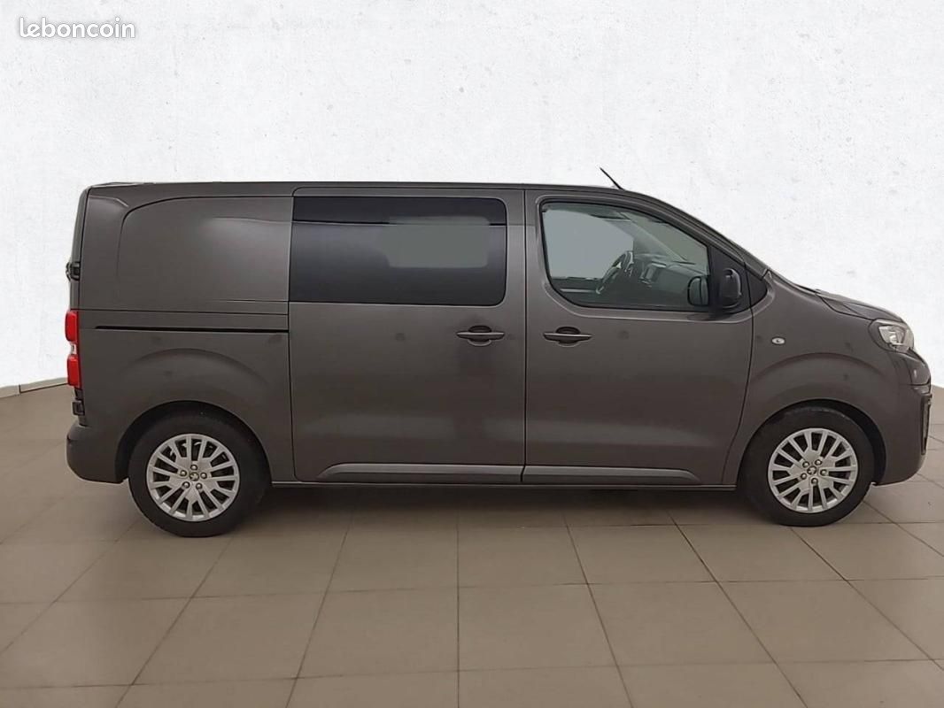 Peugeot Expert CABINE APPROFONDIE CA STANDARD BLUEHDI 180 S&S EAT8 - FIXE PREMIUM (image 4)