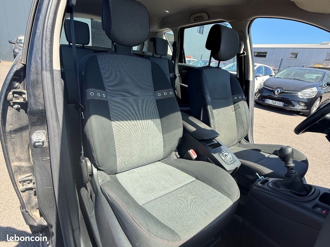 RENAULT SCENIC III dCi 110 FAP eco2 Ovalie (image 13)