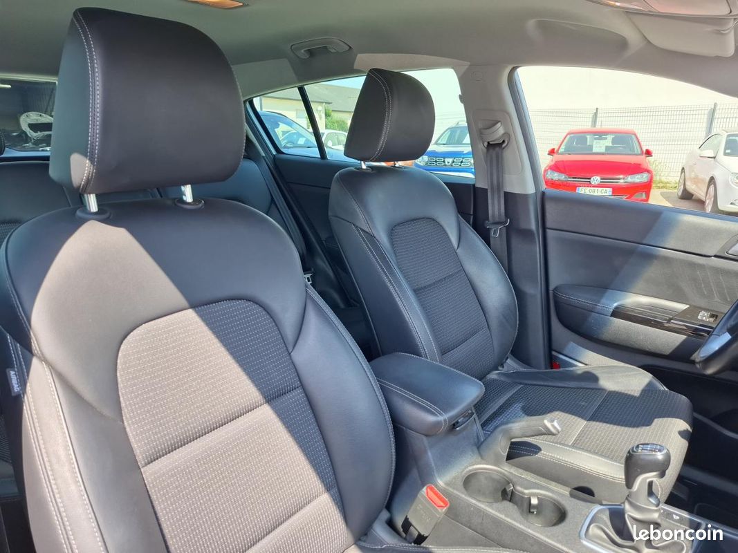 Kia sportage 1.6 crdi 115 active 4x2 isg (image 22)