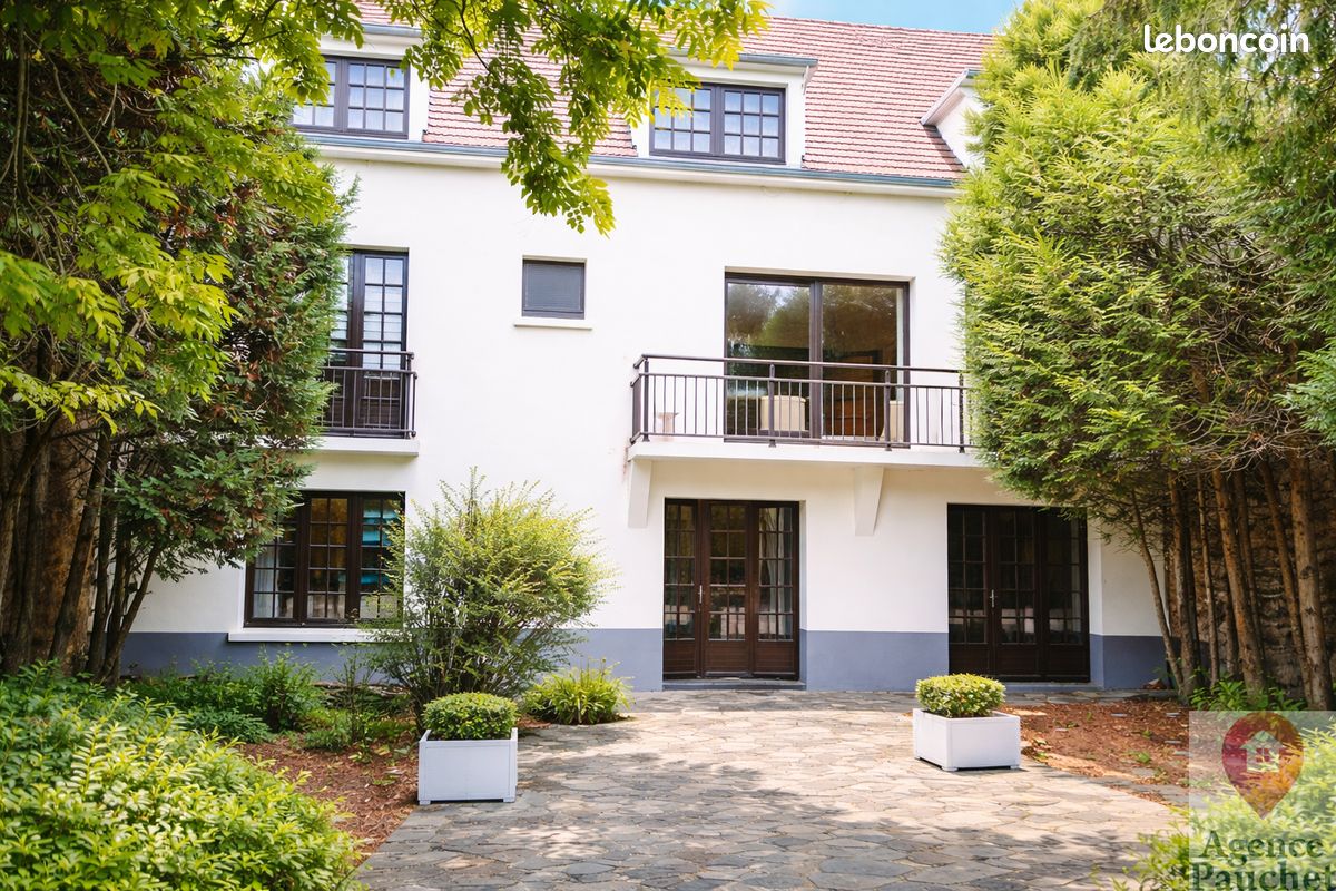 Maison 8 pièces 255 m² · à Boulogne-sur-Mer · 255 m² · 530 000 €