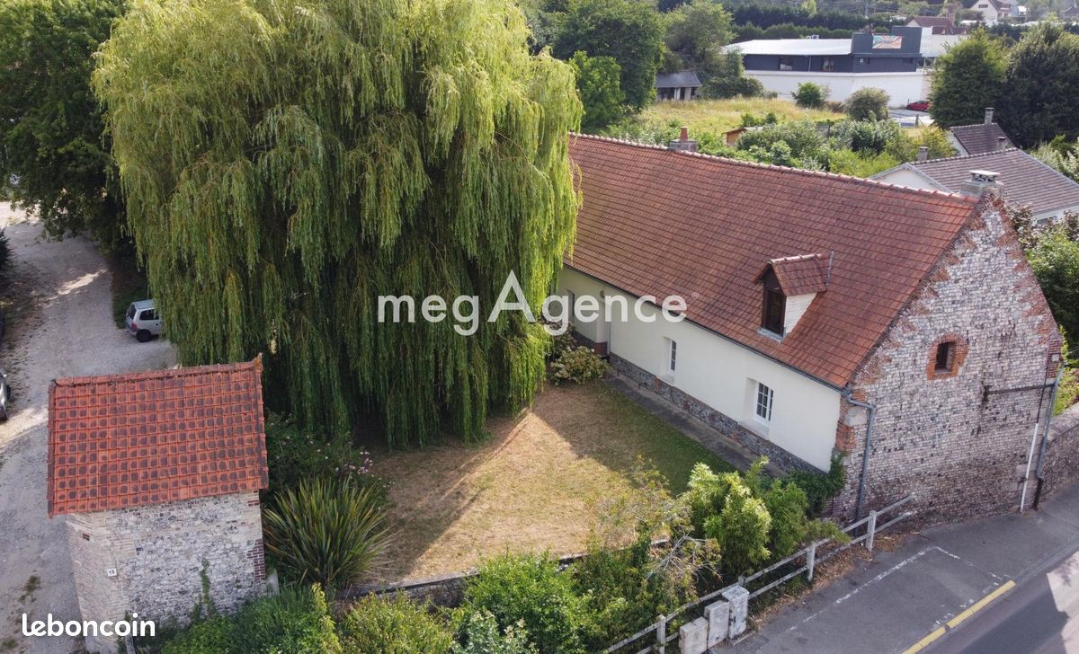 Maison 6 pièces 134 m² · à Martin-Église · 134 m² · 250 000 €