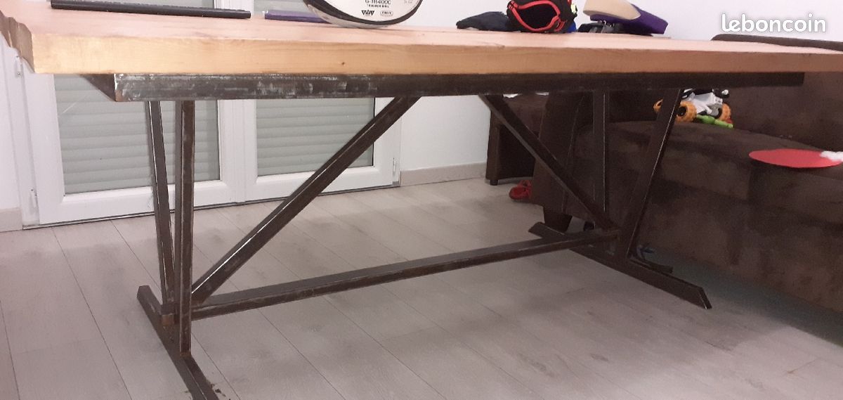 Structure de table en acier (image 2)