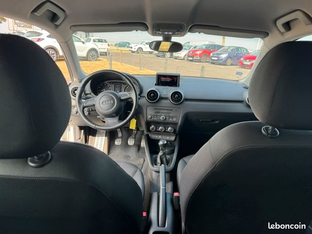 Audi a1 1.2 tfsi 86 ambiente (image 3)