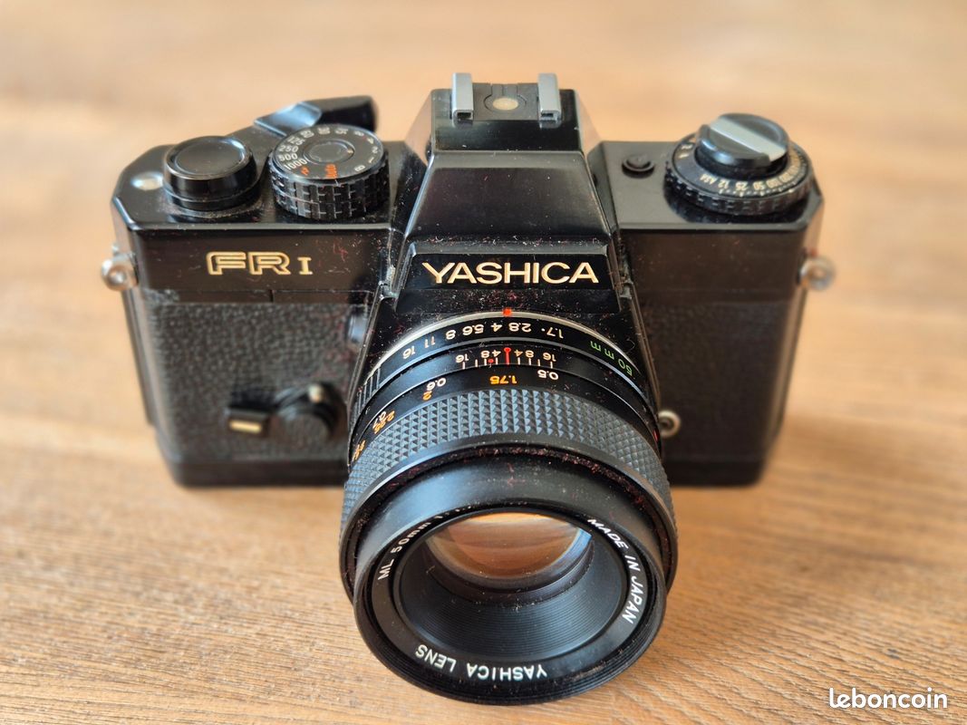 Appareil Photo Argentique Yashica 107 – Programme Noir – Corps Seul – Occasion Propre