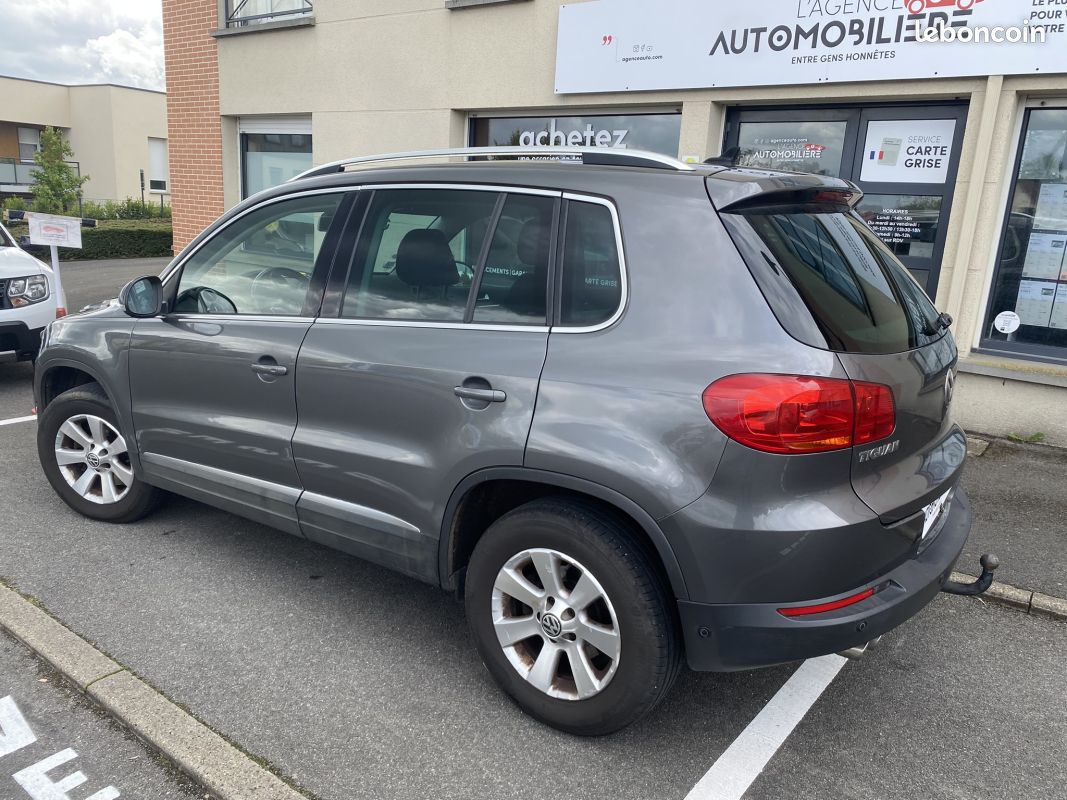VOLKSWAGEN Tiguan (2) 2.0 TDI 170 BLUEMOTION TECHNOLOGY SPORTLINE 4MOTION (image 3)