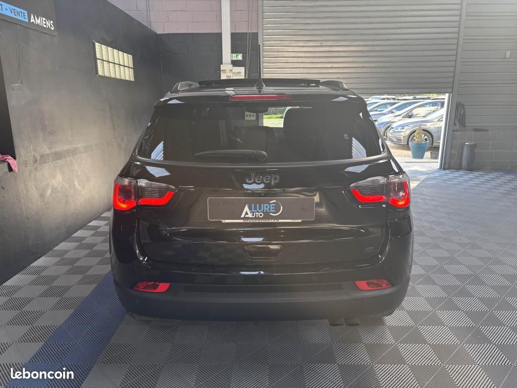 JEEP COMPASS 4x2 1.4 MultiAir 140 S / Toît Ouvrant - CarPlay (image 4)