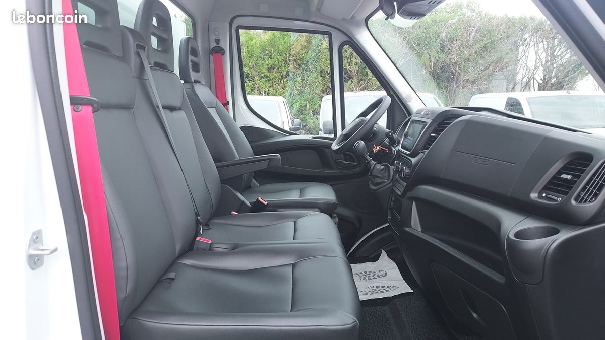 Iveco DAILY BENNE ACIER JPM 35C16H 3.0 +COFFRE (image 9)