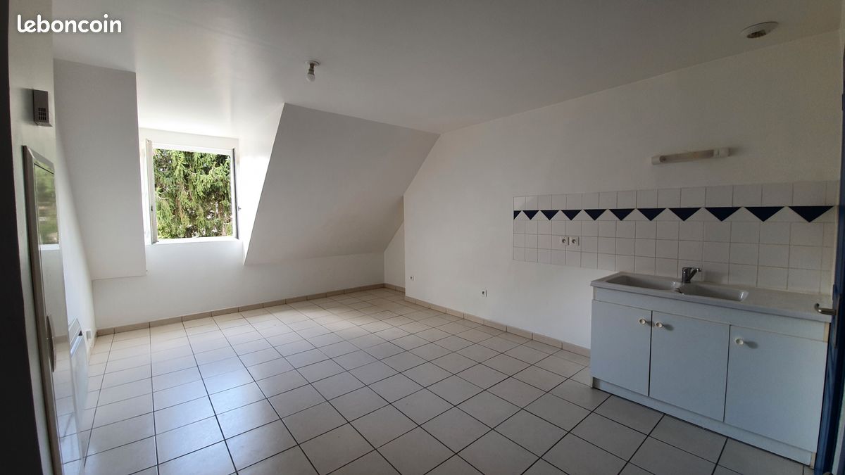 Appartement 1 pièce 27 m² · à Beauvais · 27 m² · 513 €