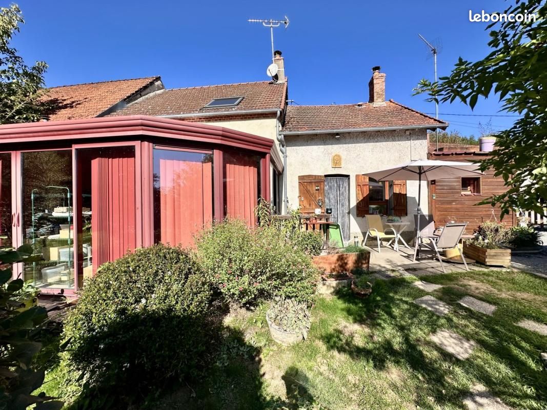 Maison 6 pièces 130 m² · à Nouzerines · 130 m² · 128 000 €