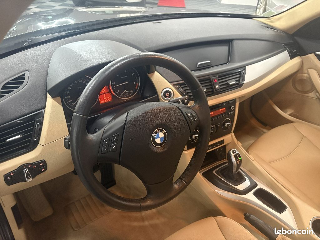 BMW X1 E84 LCI xDrive 18d 143 ch Première A (image 7)