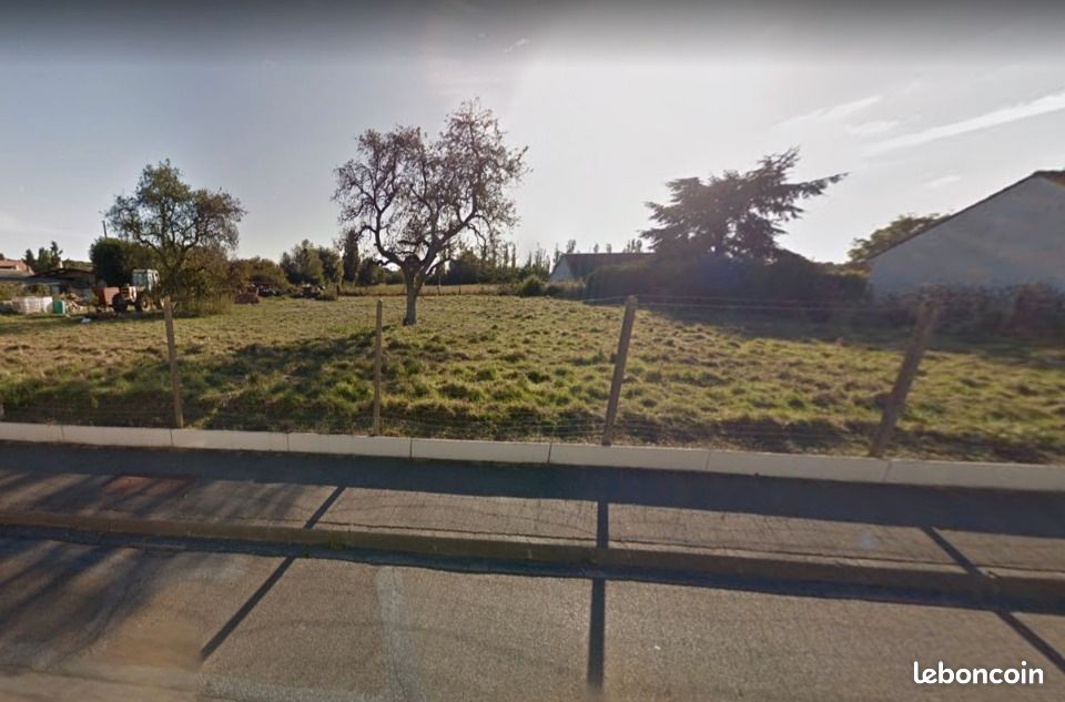 Terrain 352 m² · à Ponthévrard · 89 000 €