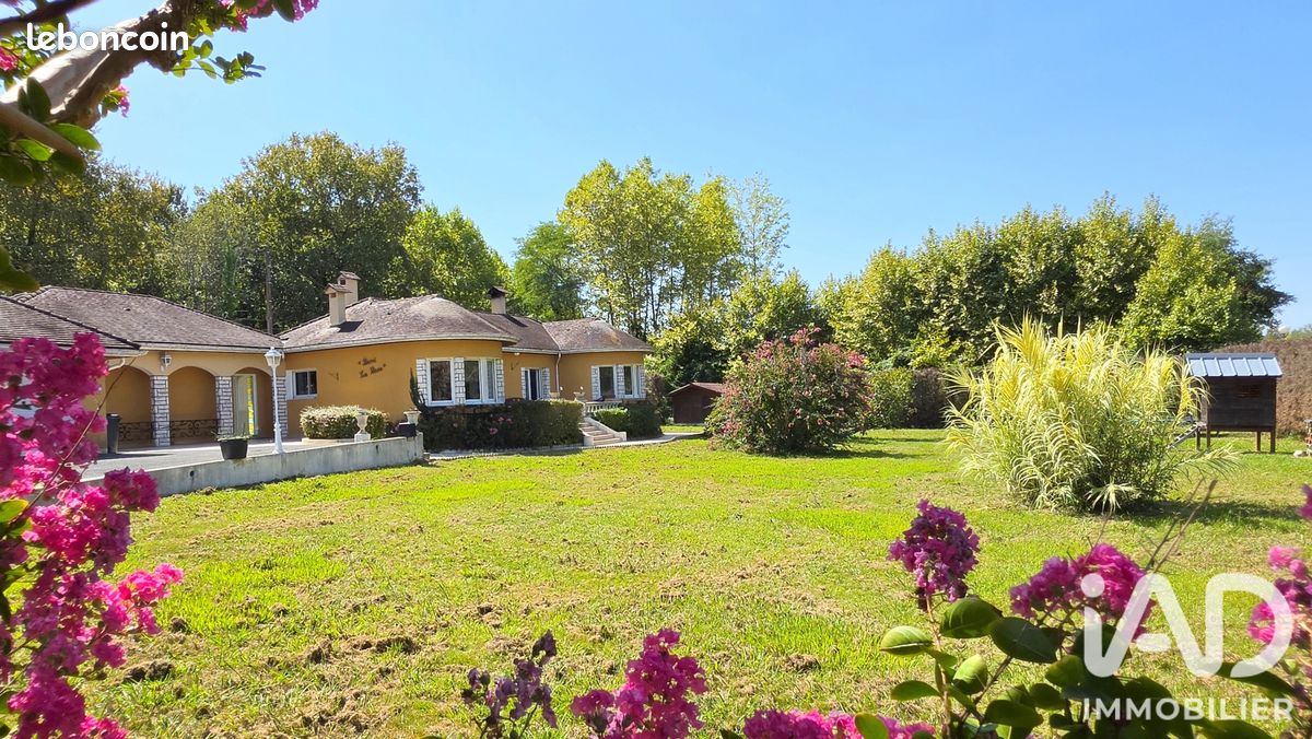 Maison 6 pièces 143 m² · à Urt · 143 m² · 549 000 €