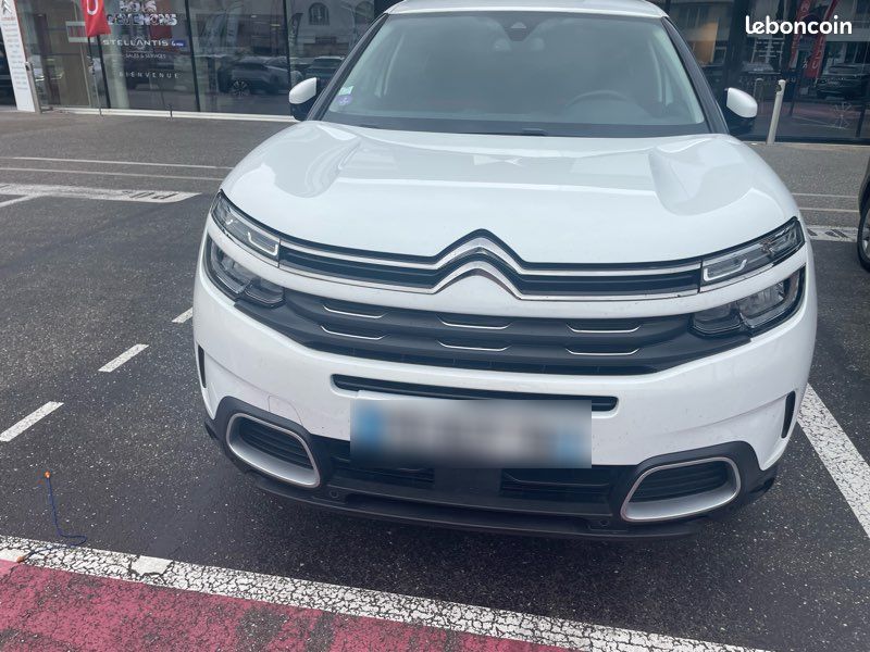 Voiture très bonne état (image 1)