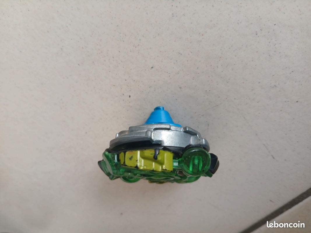 Toupies Beyblade (image 6)